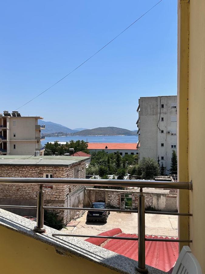 סרנדה Solei Apartments מראה חיצוני תמונה