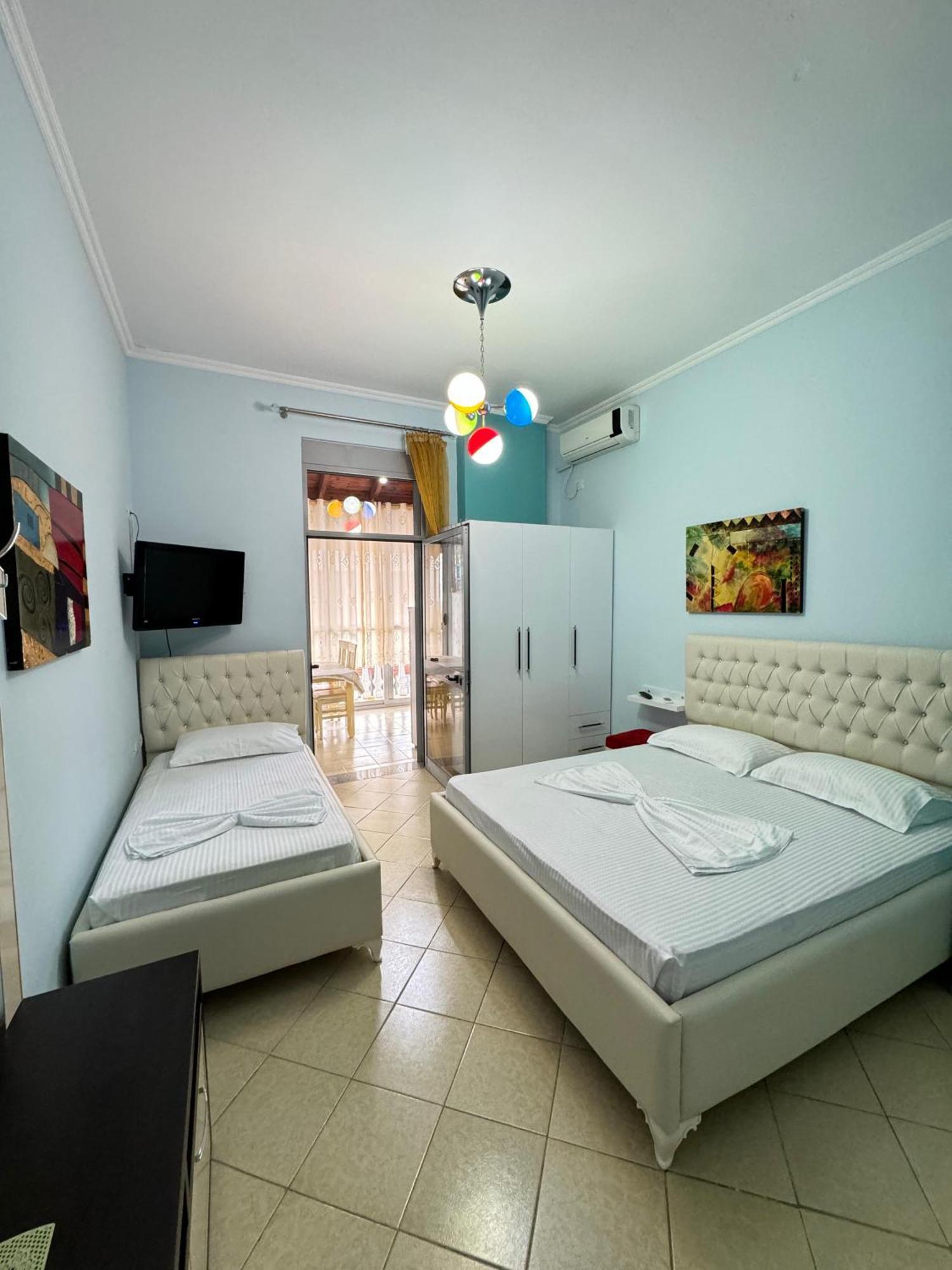 סרנדה Solei Apartments מראה חיצוני תמונה